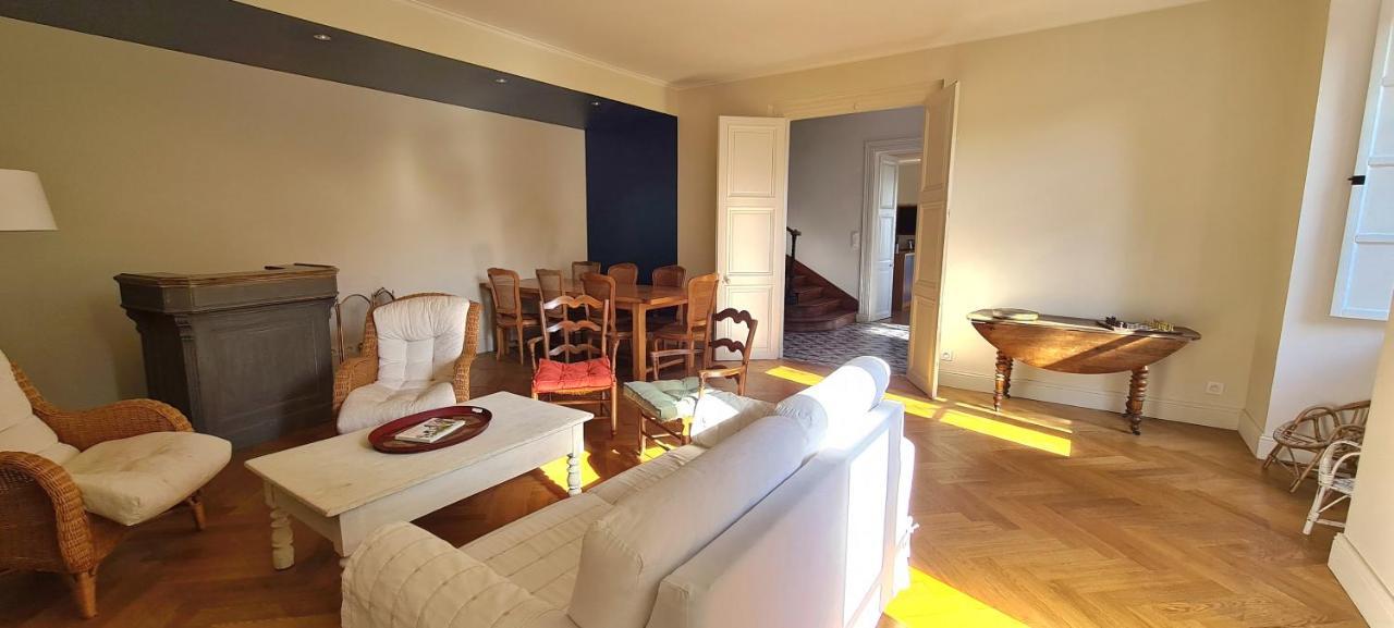 Les Hauts De St Jacques Maison D'Exception 300M2, Jardin Arbore 2000M2 Пузож Екстер'єр фото