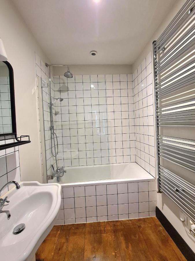 Les Hauts De St Jacques Maison D'Exception 300M2, Jardin Arbore 2000M2 Пузож Екстер'єр фото