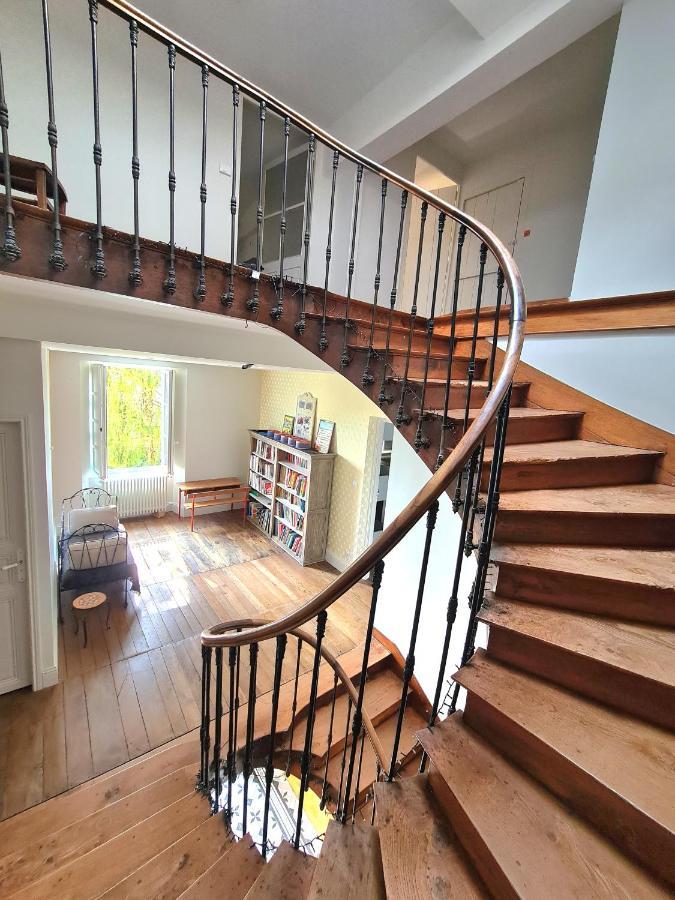 Les Hauts De St Jacques Maison D'Exception 300M2, Jardin Arbore 2000M2 Пузож Екстер'єр фото