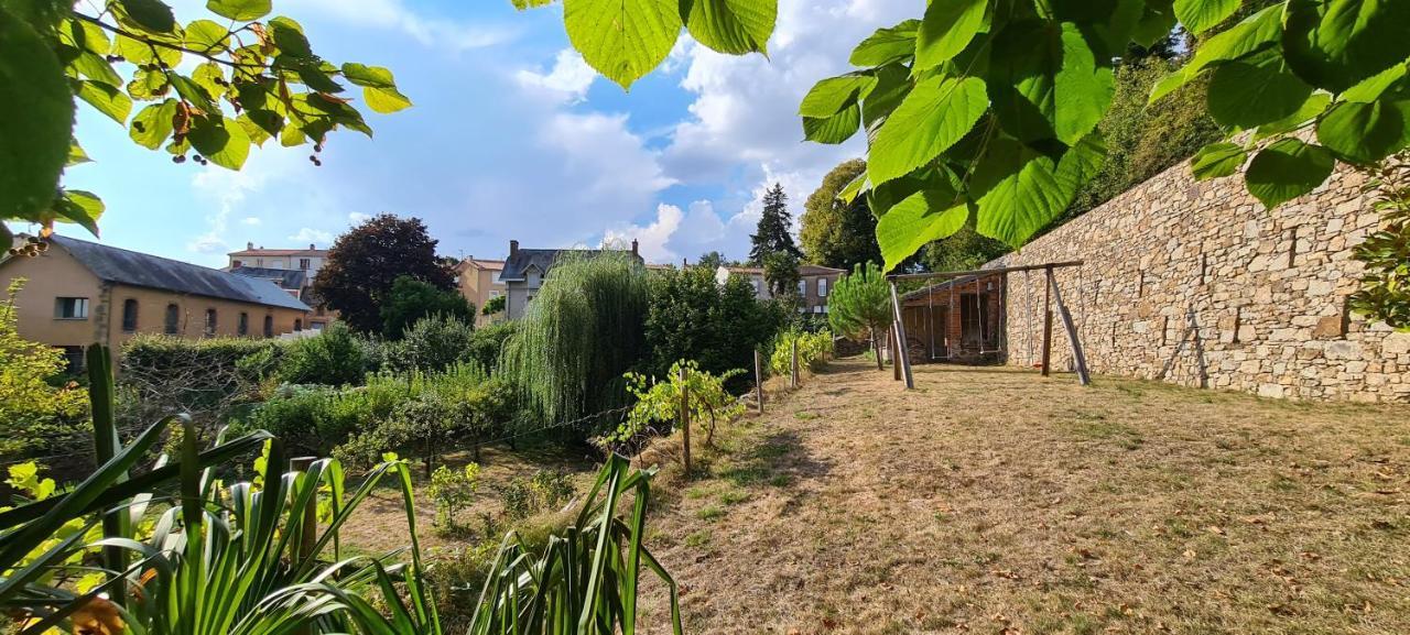 Les Hauts De St Jacques Maison D'Exception 300M2, Jardin Arbore 2000M2 Пузож Екстер'єр фото